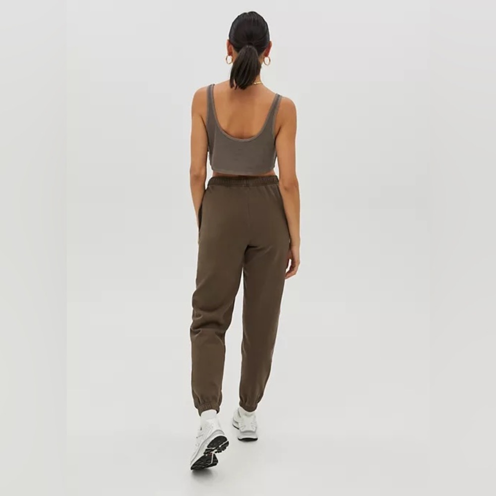 TNA Cozy Fleece Boyfriend Basic Sweatpant - Khaki Beige - Picture 5 of 14